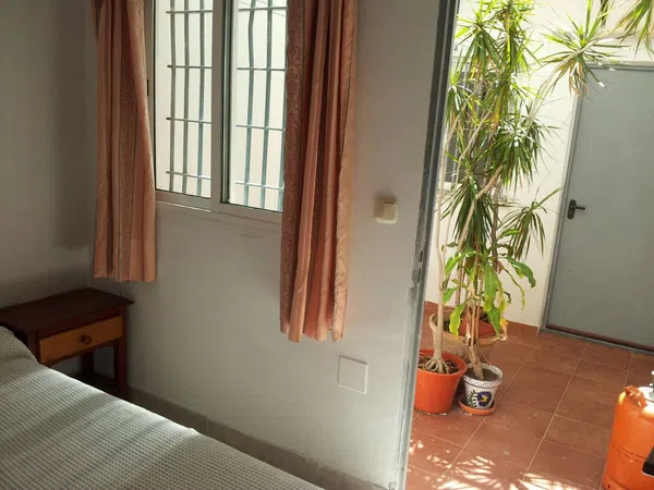 Estudio en calle garcerán, 28