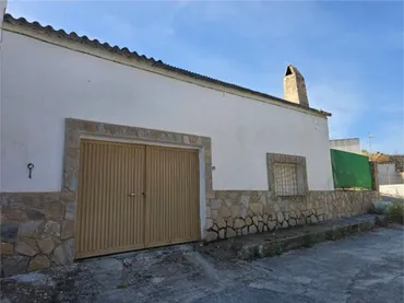 Chalet en pueblo benamaurel granada - Foto 2