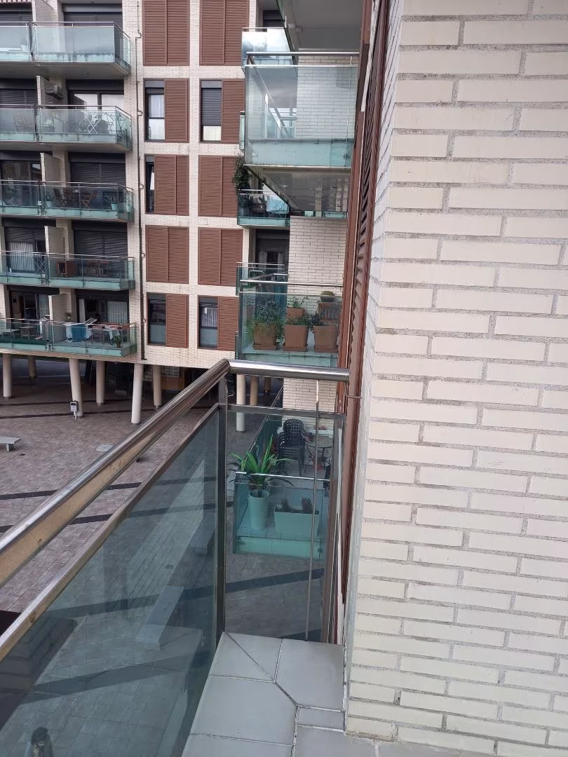 Piso en  Calle Viseu 27 - Foto 2