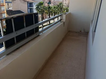 Piso en  Avinguda d'Almansa 14 - Foto 3
