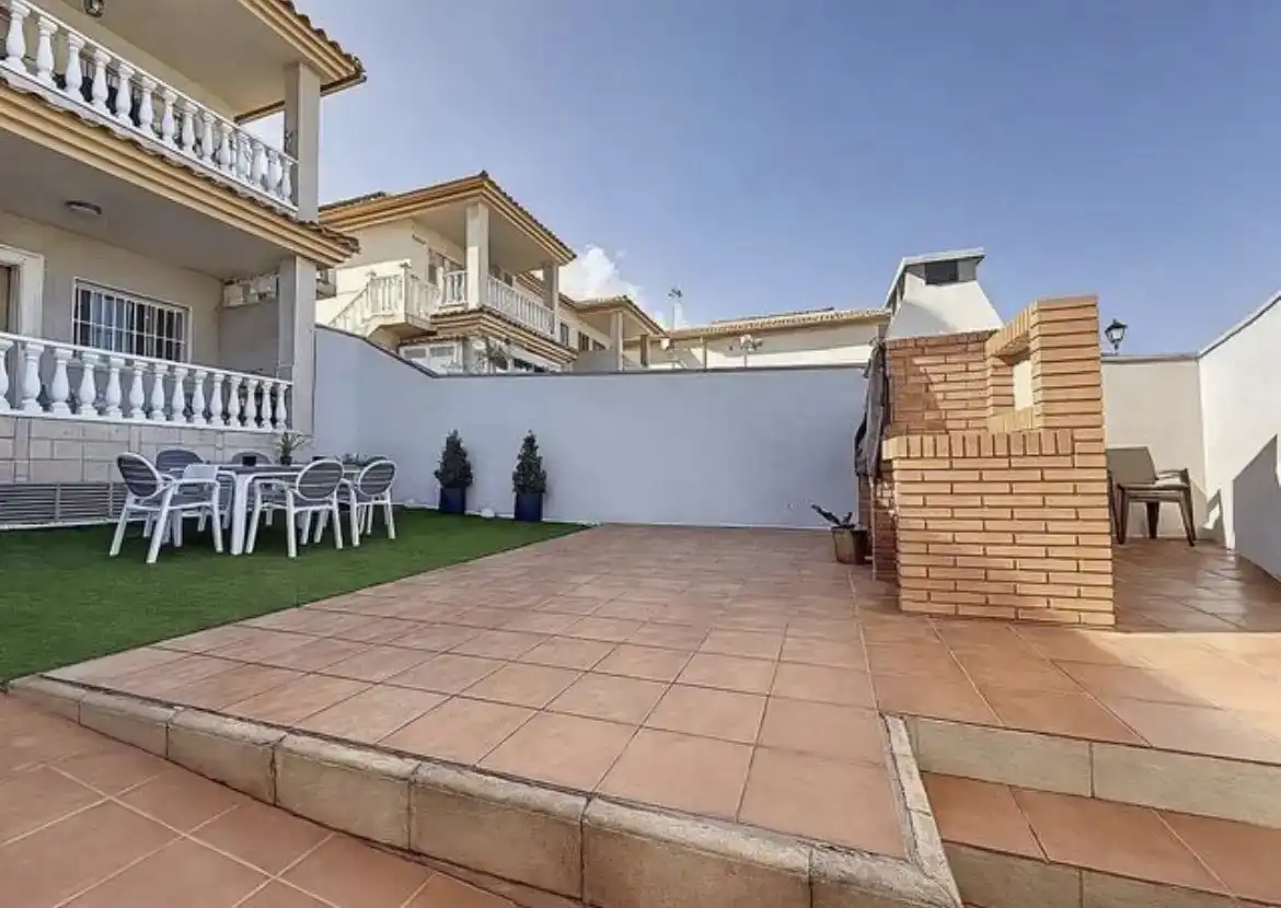 Casa adosada en  Calle Río Menor 54 - Foto 5