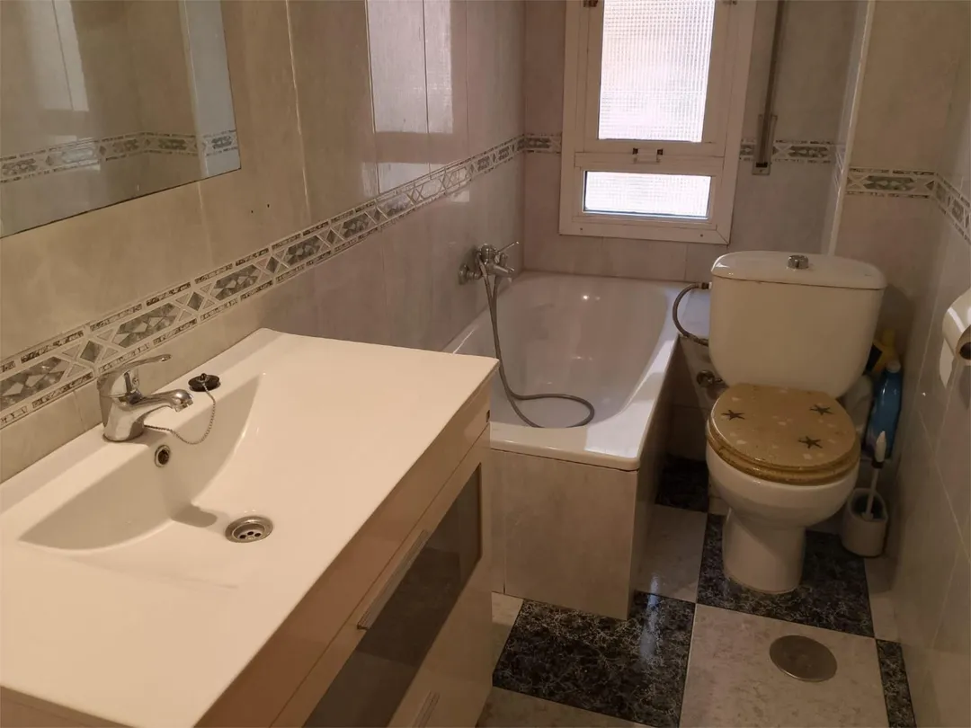 Piso en  Calle Conde del Campillo 2 - Foto 9