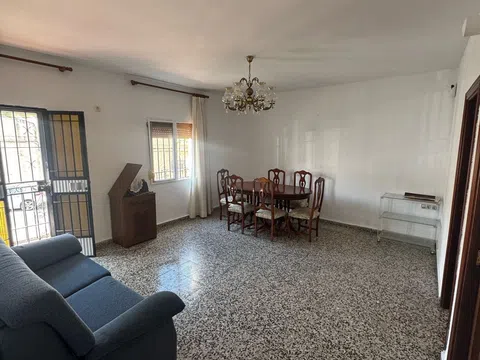 Piso en calle Carlinda, 1