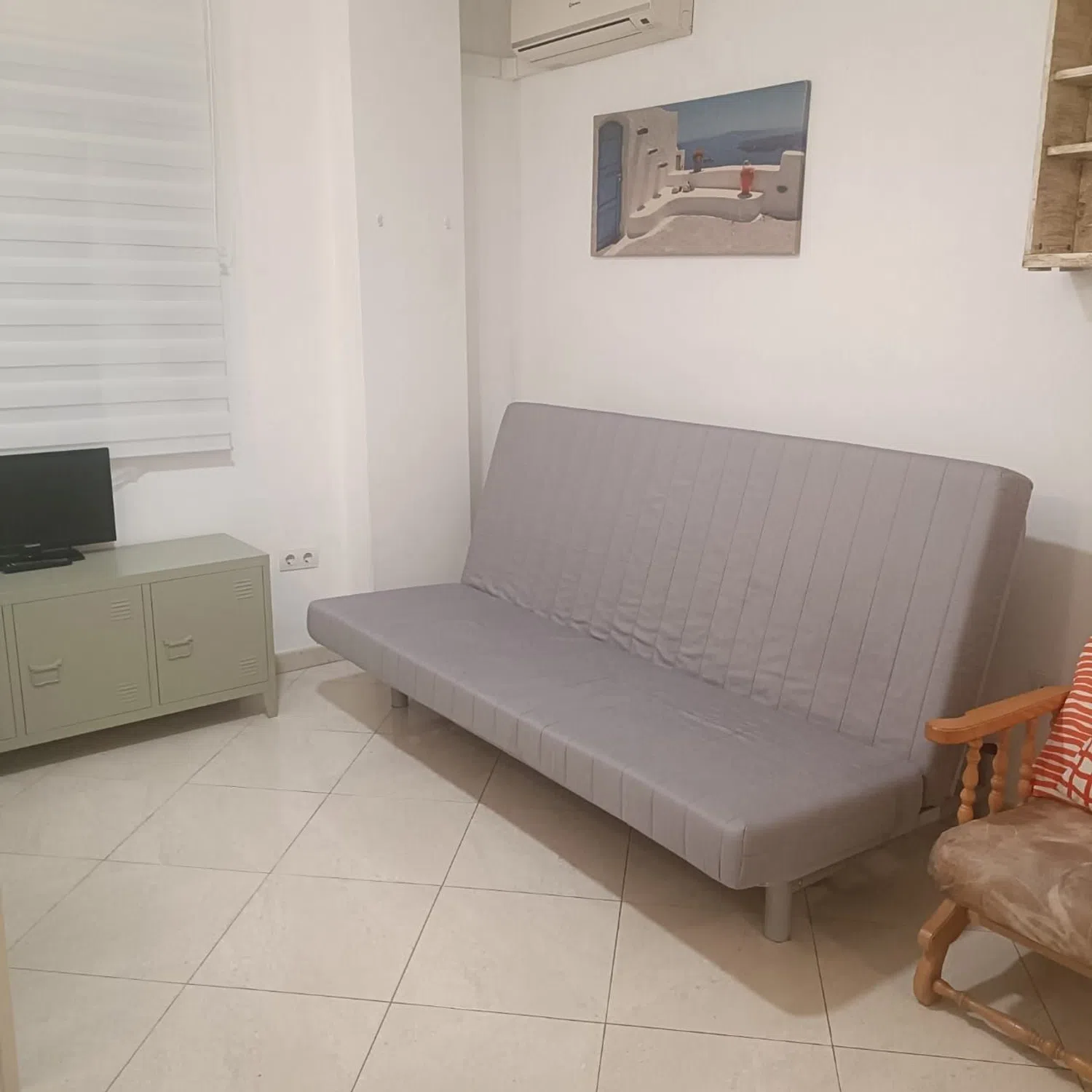 Estudio en avenida Presidente Adolfo Suárez, 26