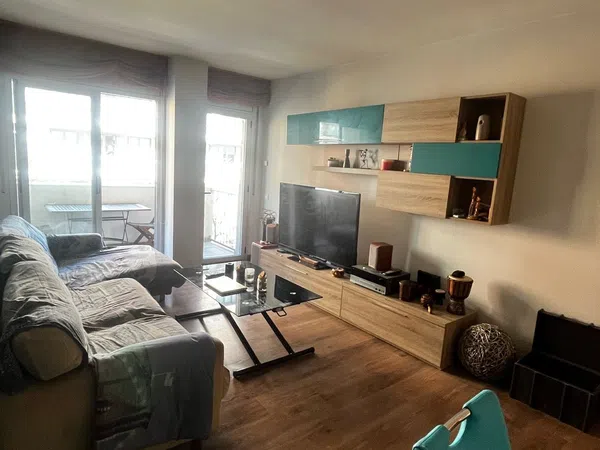 Piso en calle d'Espronceda, 5 - Foto 4