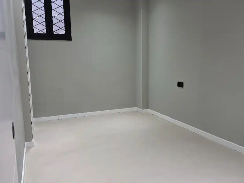 Piso en  Passatge de Salvadors 8 - Foto 4