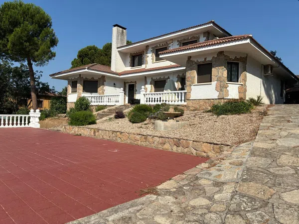 Casa o chalet independiente en Avenida del Mirador, 105 - Foto 1