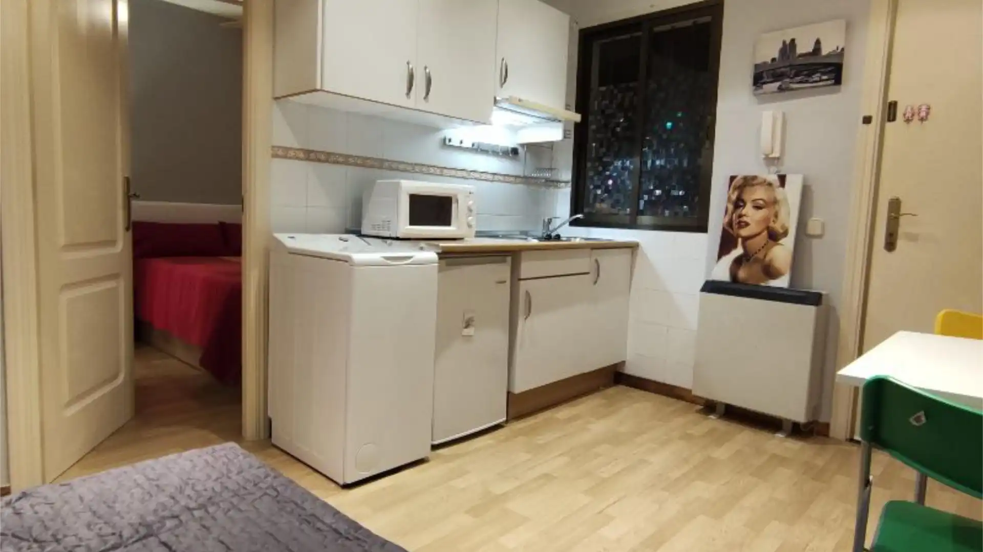 Piso en  Calle del Sombrerete 6 - Foto 1