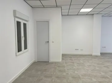 Planta baja en  Calle de Jacinto Verdaguer 13 - Foto 12