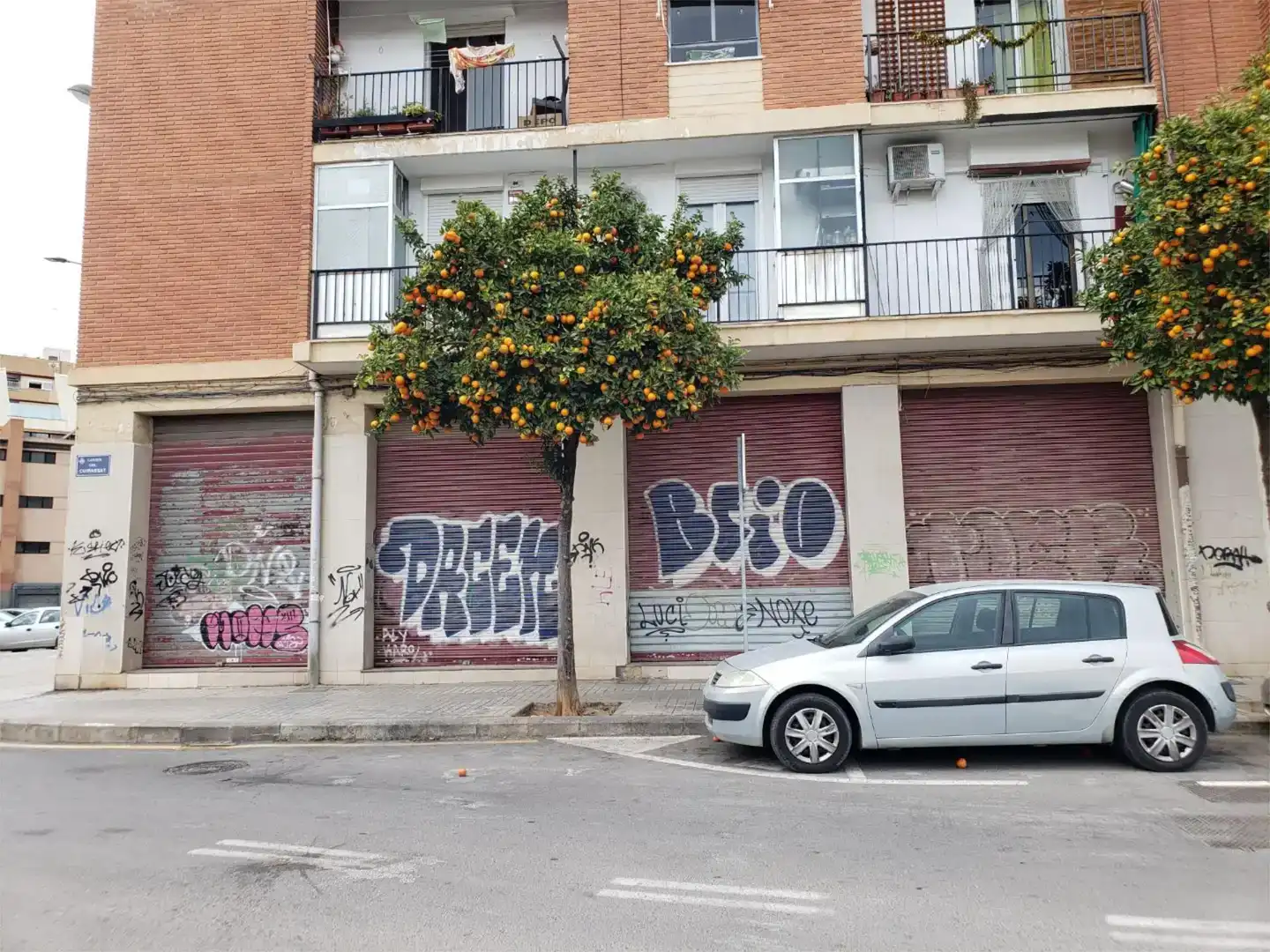Local comercial en  Plaça del Poeta Salvador Rueda 9 - Foto 4