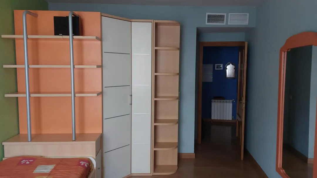 Piso en  Calle Reñidero de Gallos 9 - Foto 4