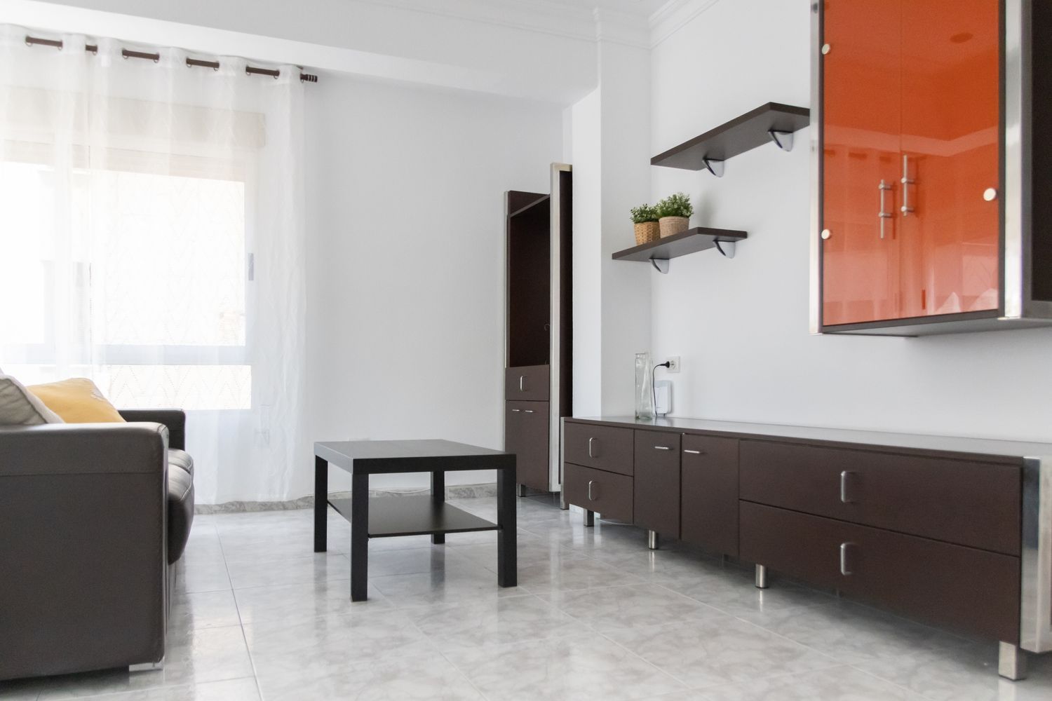 Piso en Calle Mare de Déu dels Àngels, 13, Centro, Centro - Foto 2