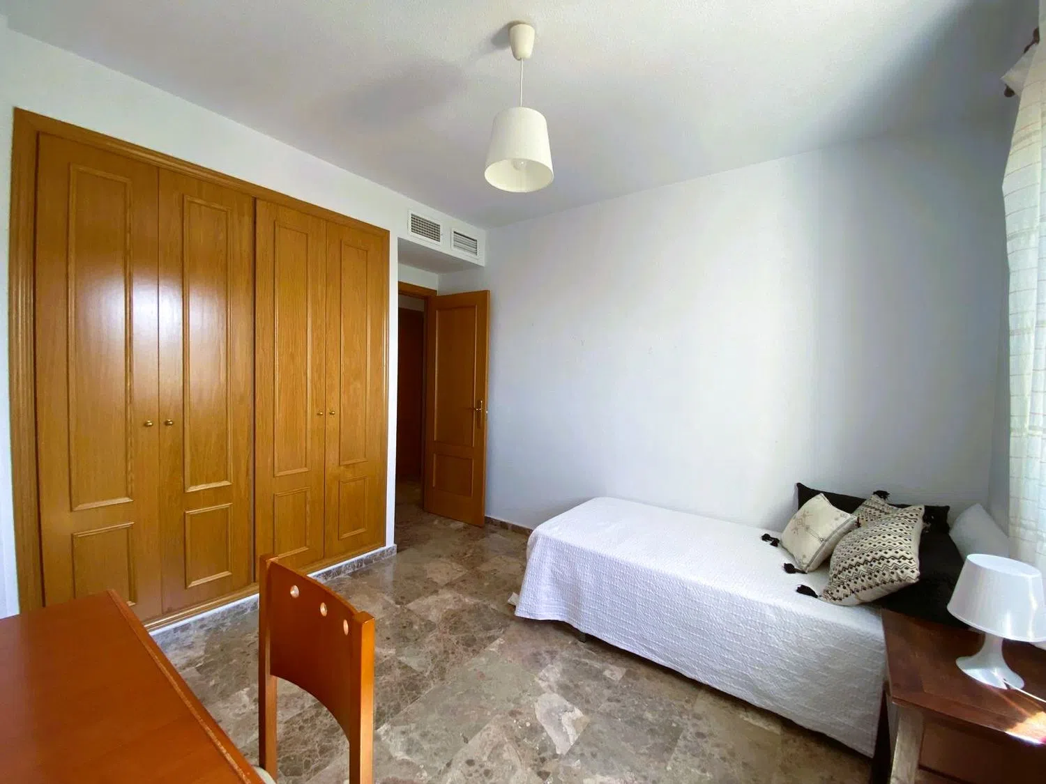 Piso en Barrio El Tejar - Hacienda Bizcochero - Foto 4