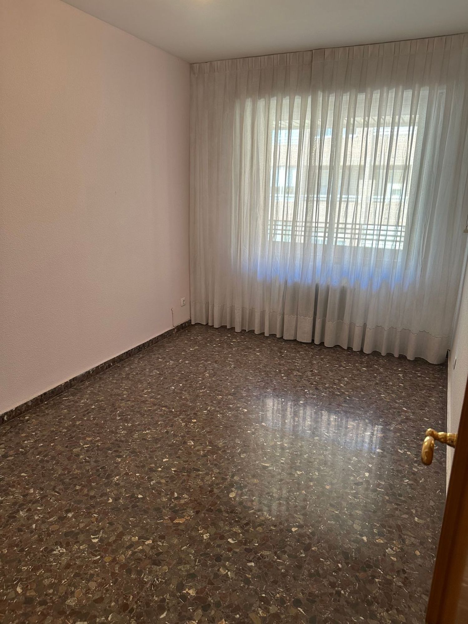 Piso en Avenida de Cesáreo Alierta, 39, Parque Miraflores - Foto 14