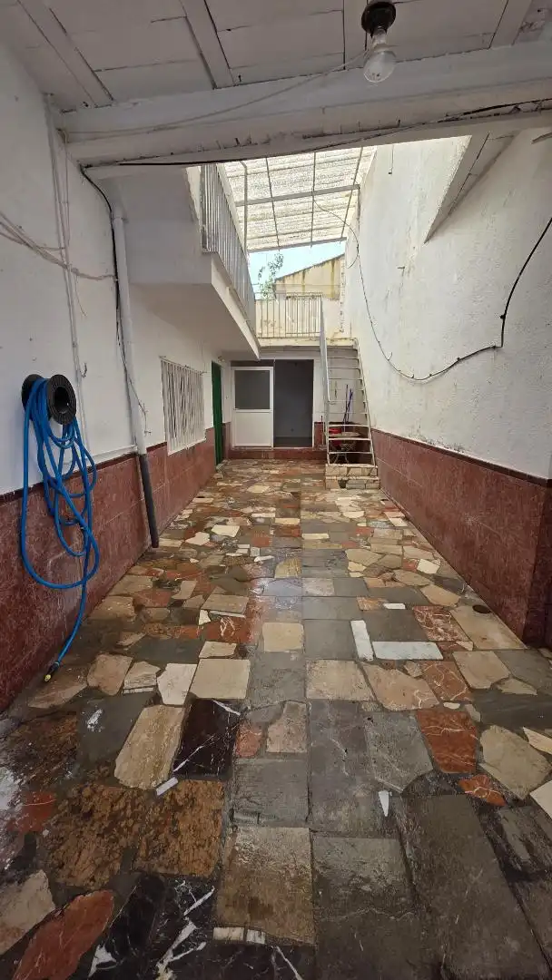 Casa adosada en  Calle Santa Ana de Íllora 21 - Foto 6