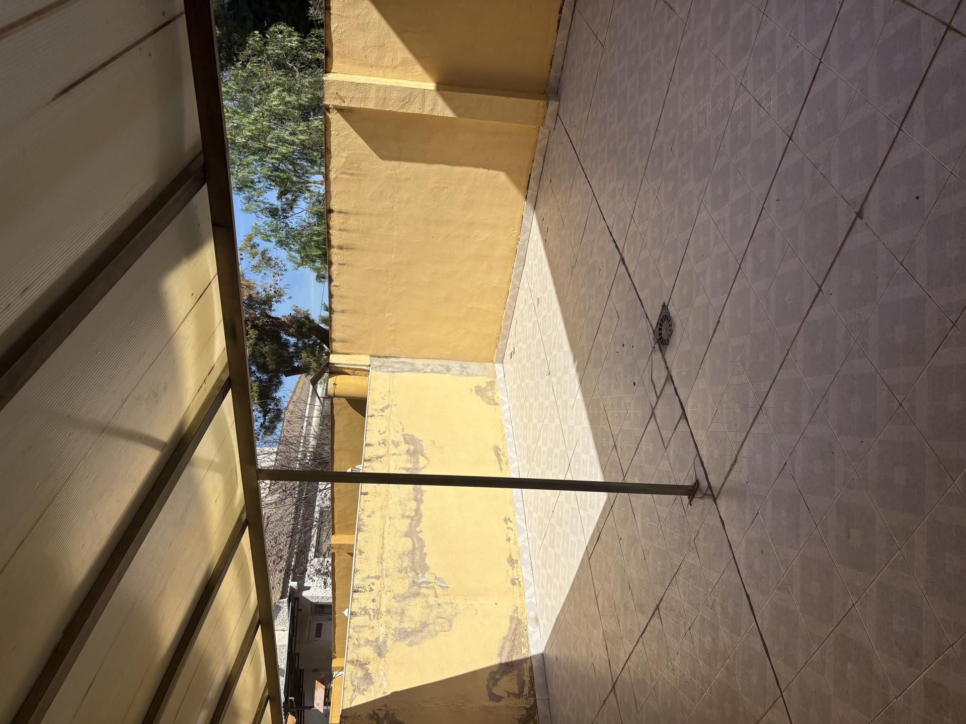 Planta baja en  Calle Floridablanca 117 - Foto 5