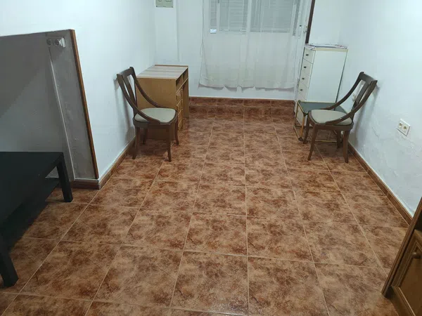 Piso en calle de Pilar Gascón, 10 - Foto 3