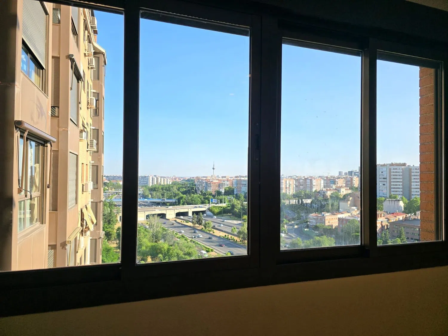 Estudio en calle de Rafael Bergamín, 6 - Foto 2