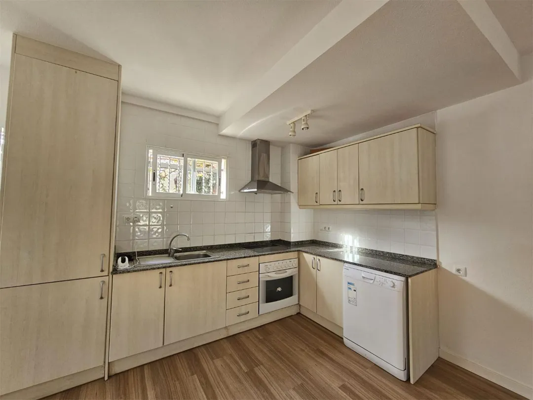 Chalet en  Carrer de la Limonita 9 - Foto 9