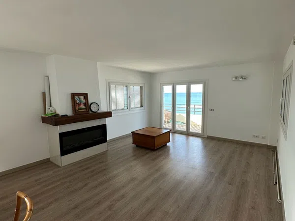 Piso en calle Illa d'Elba, 11 - Foto 2