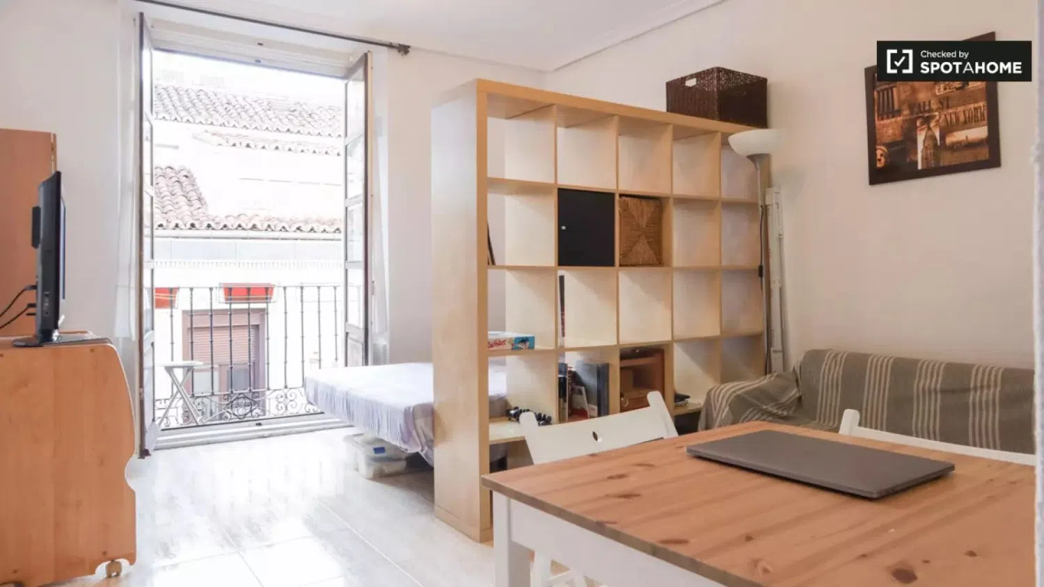 Estudio en calle del Barco, 8 - Foto 1