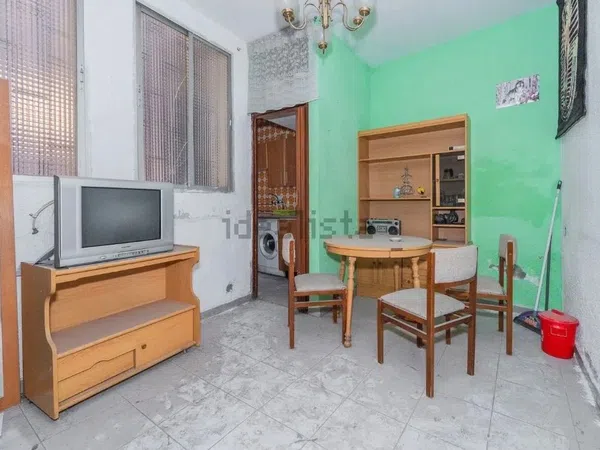 Piso en Calle de Nuestra Señora de la Macarena, 7 - Foto 1