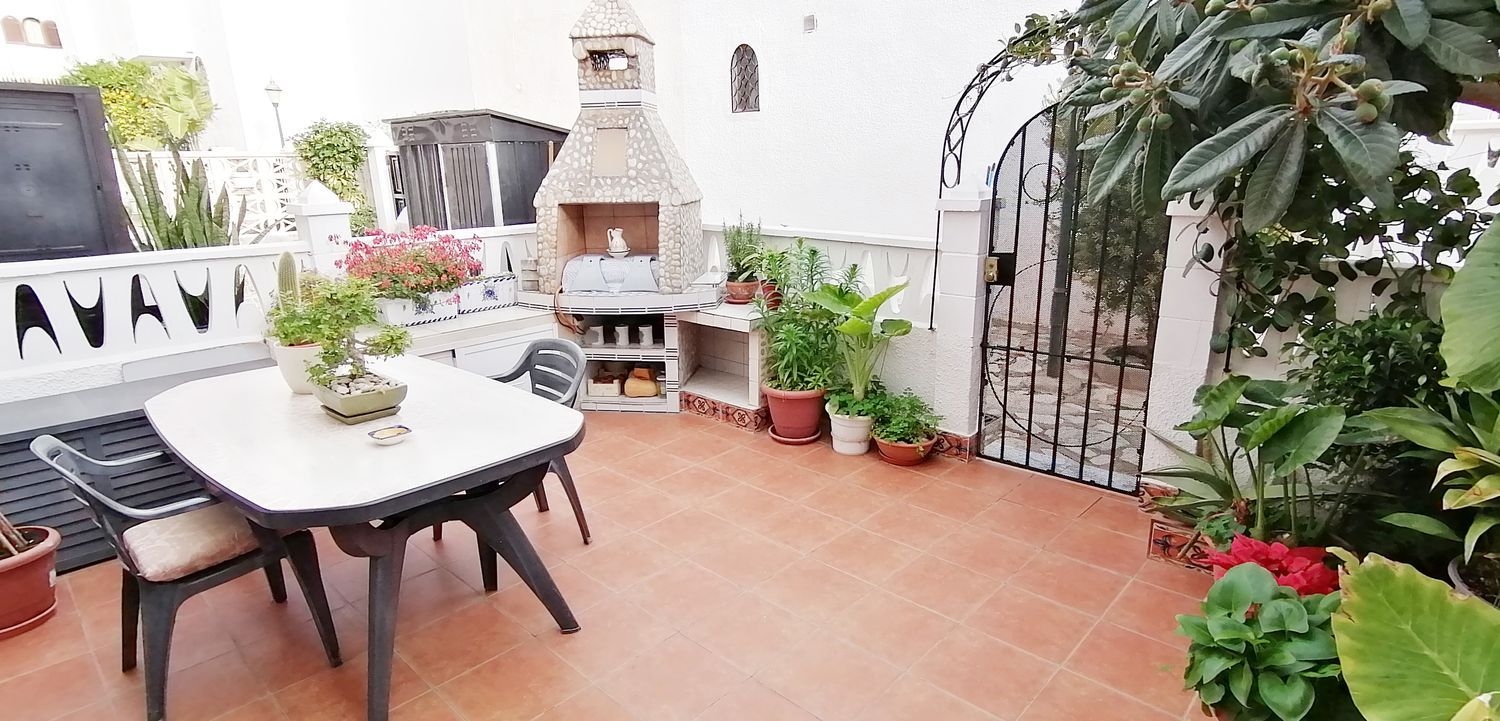 Chalet adosado en Calle Pla de l'Amerador, 6 - Foto 2