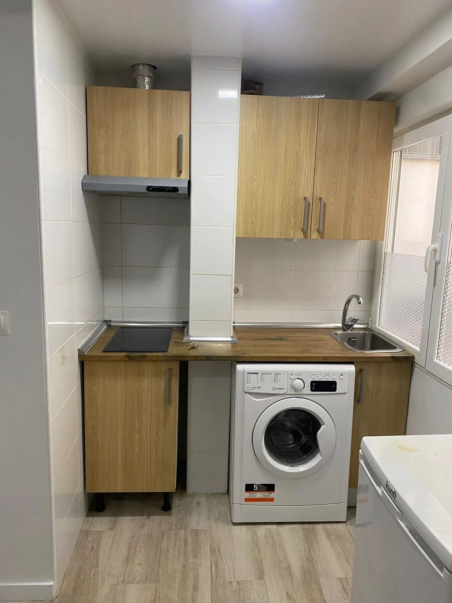 Estudio en calle Capitán Dema, 30 - Foto 5