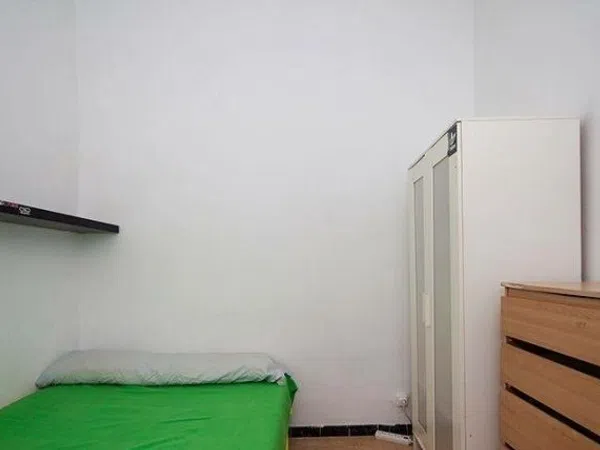 Piso en calle Nou de Dulce, 2