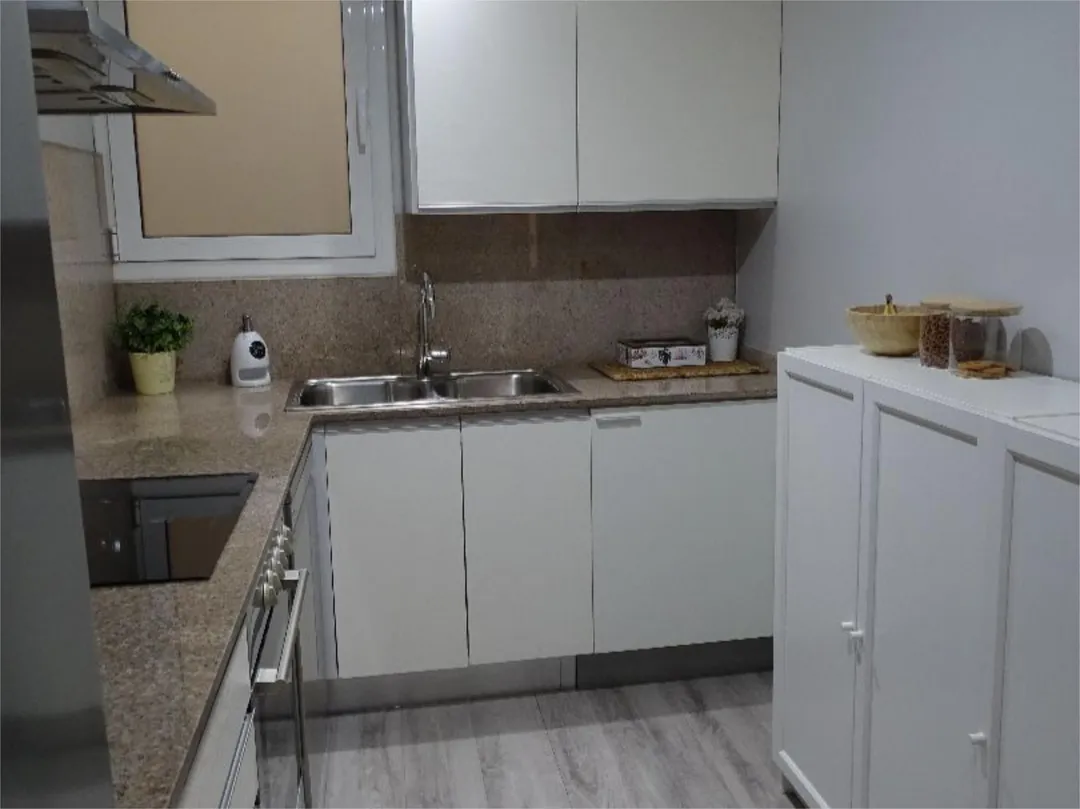 Piso en  Avinguda de Madrid 238 - Foto 8