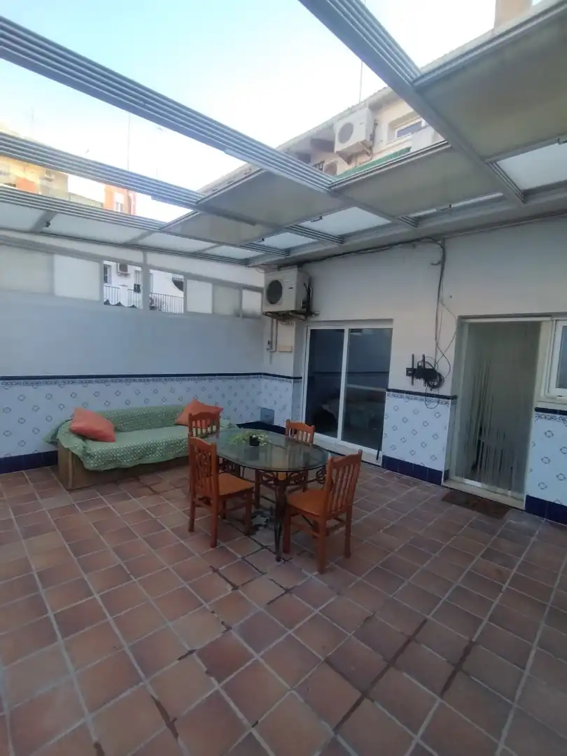 Chalet en  Carrer de Sant Domènec Savio - Foto 2
