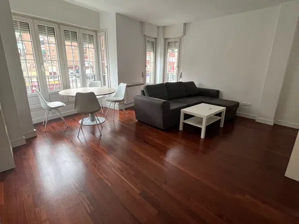 Piso en calle del Congosto, 48 - Foto 1