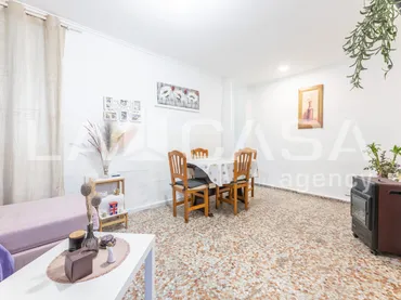 Piso en  Carrer de la Vall de Laguar - Foto 5