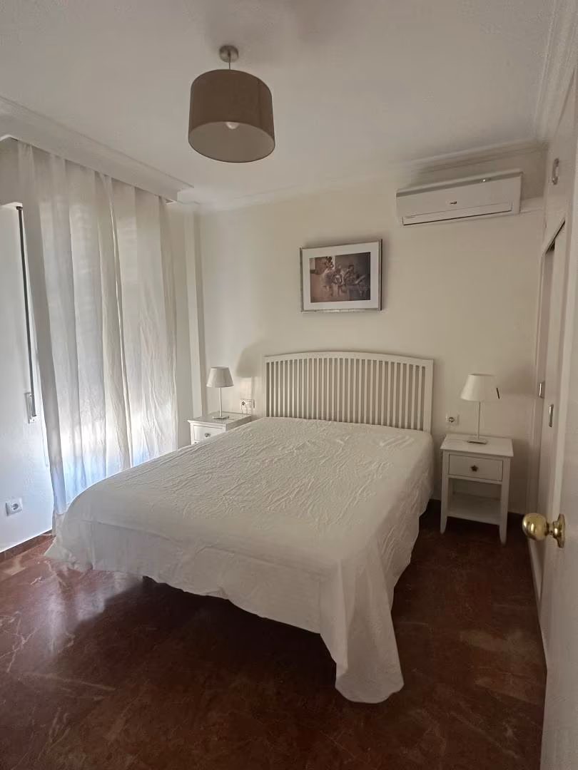 Apartamento en  Calle Luis de Morales 1 - Foto 2