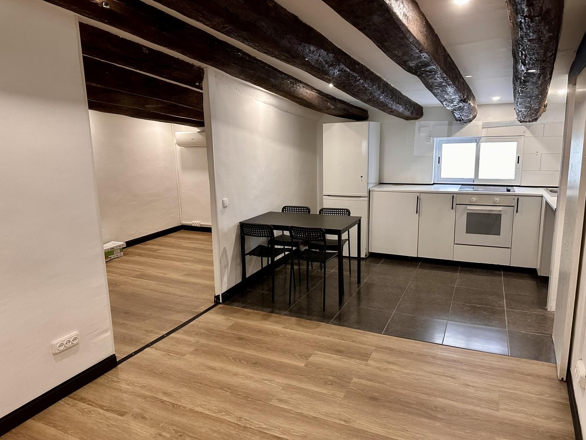 Piso en  Carrer de Joaquín Costa 1