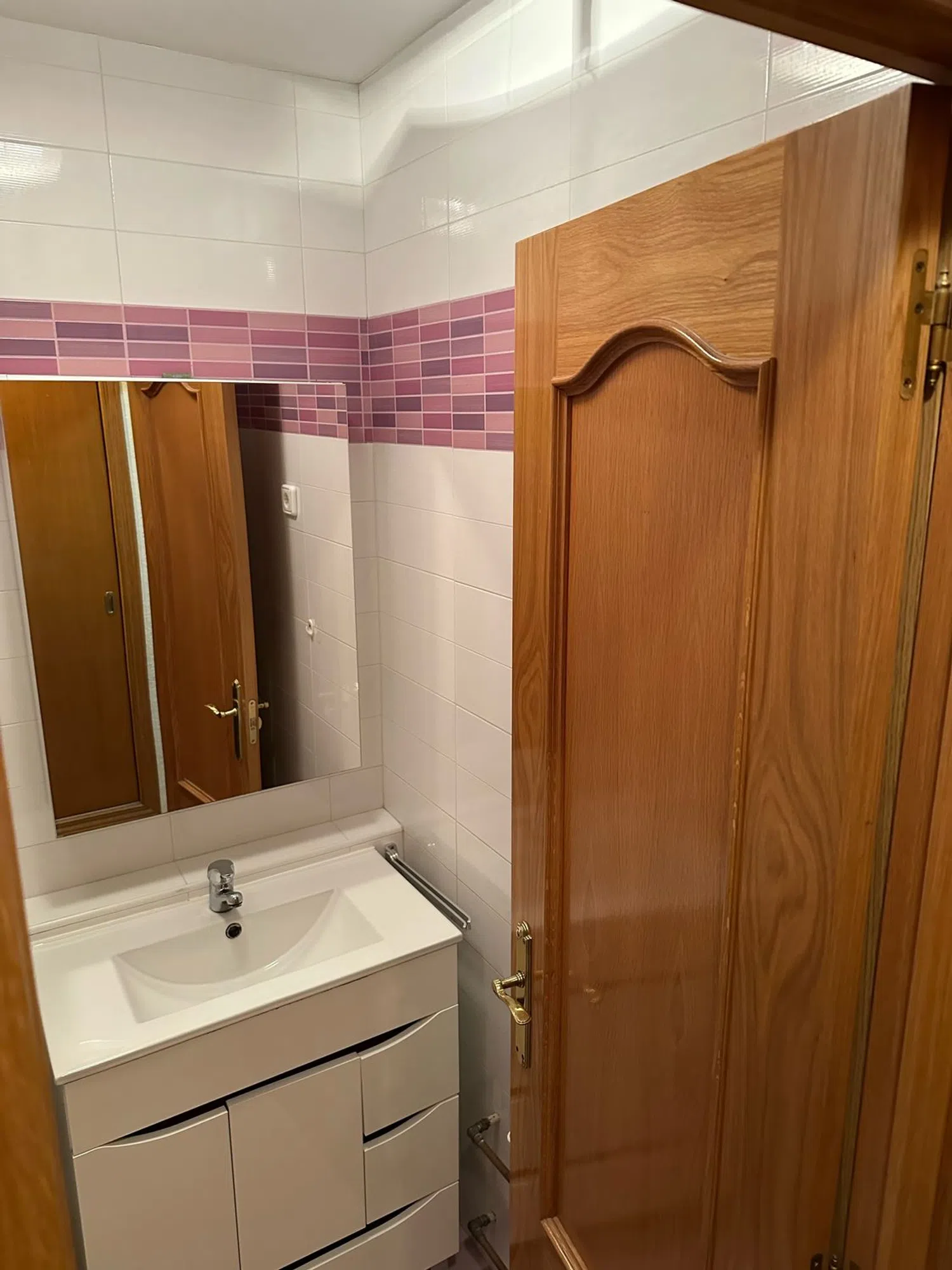 Piso en Reyes Católicos - Foto 4