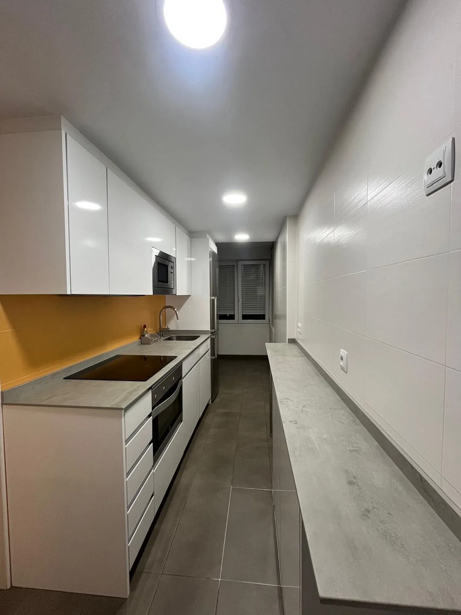 Piso en calle de Ramón Gómez de la Serna, 73 - Foto 5