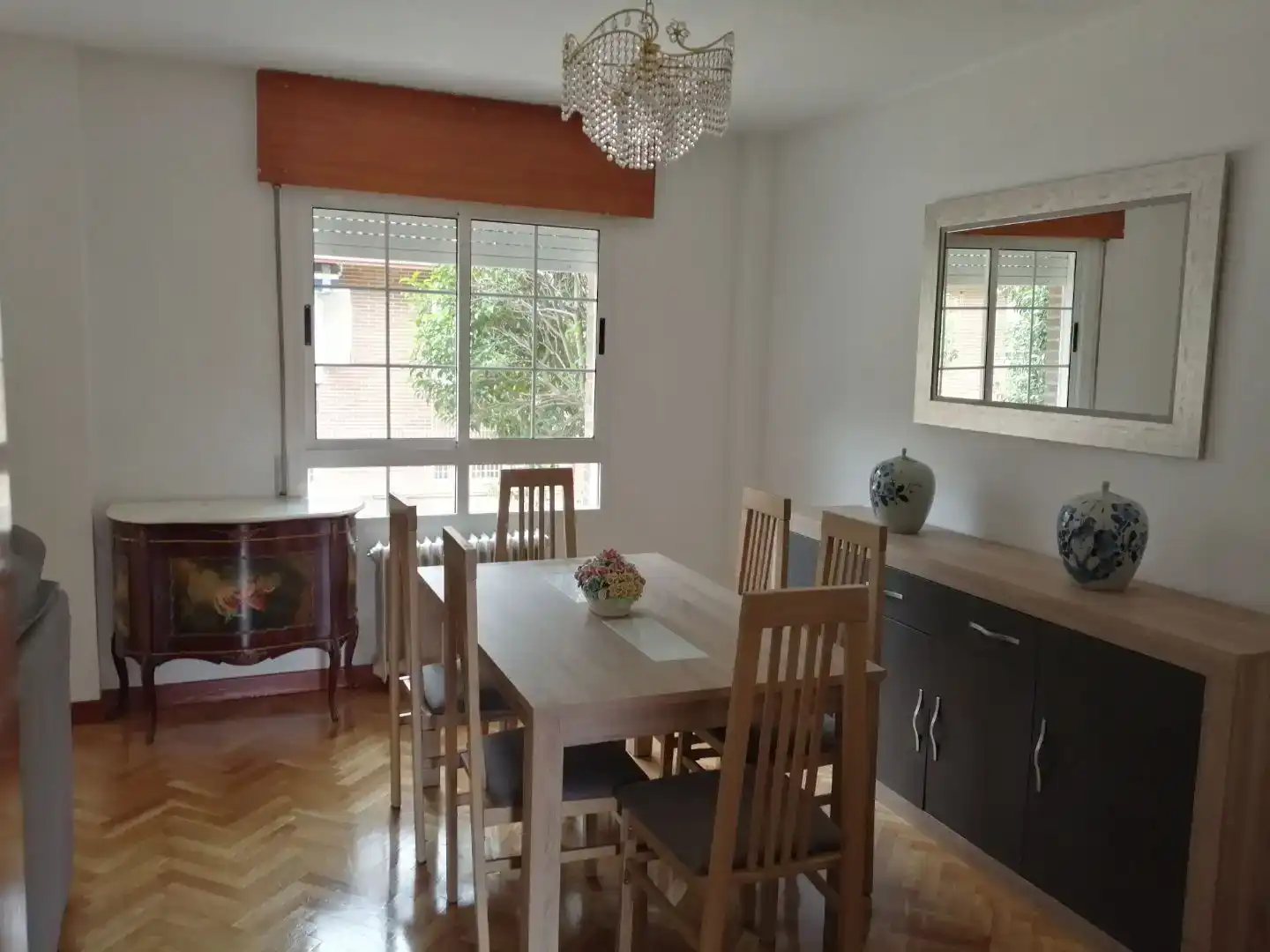 Chalet en  Calle Wenceslao Fernández Flórez 5 - Foto 4
