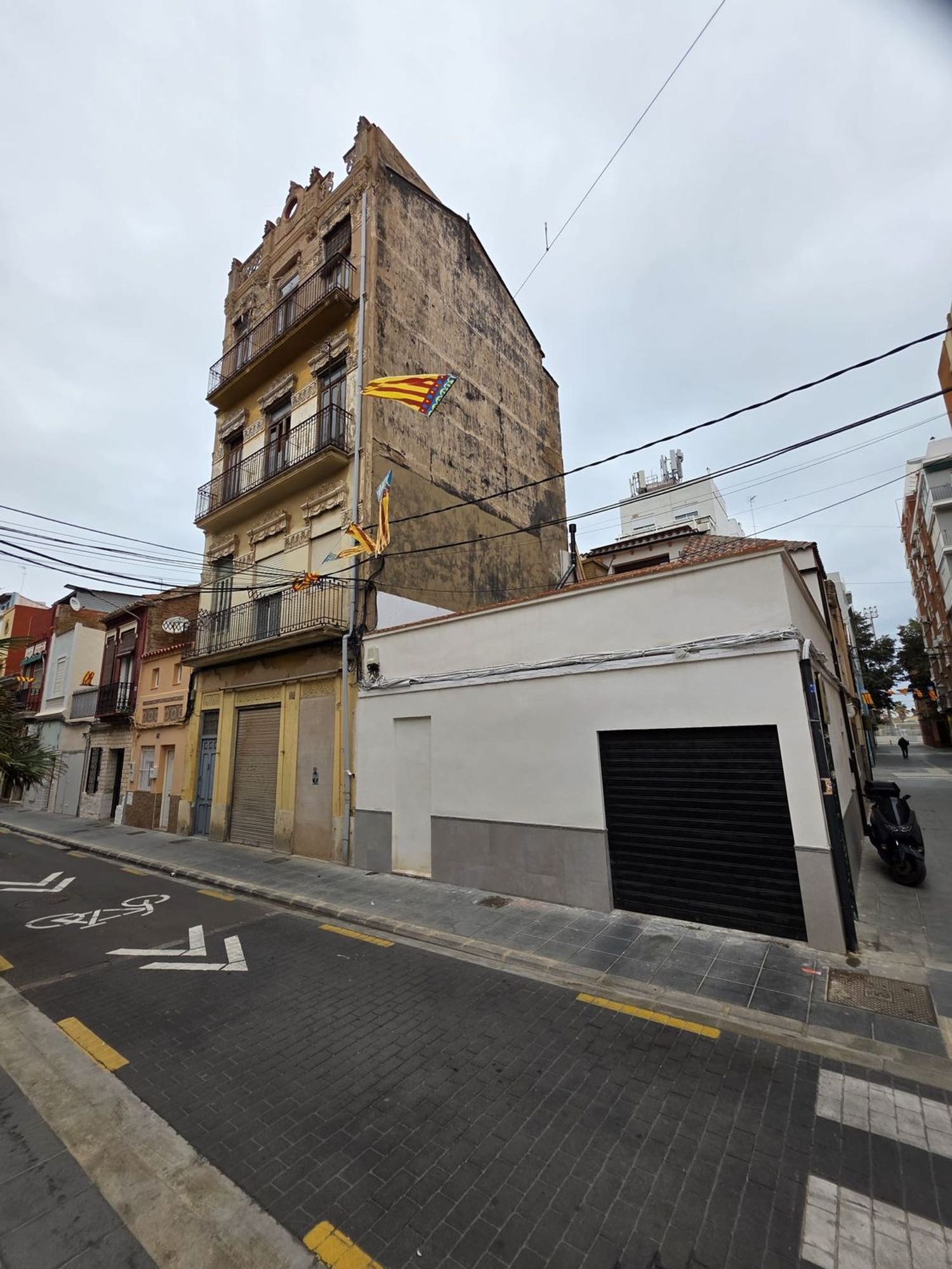 Edificio de uso mixto en El Cabanyal-El Canyamelar - Foto 3