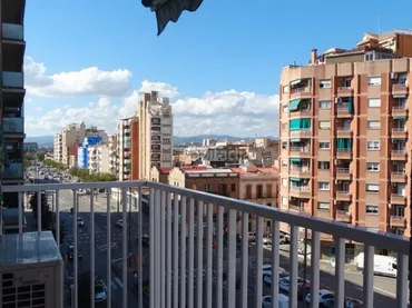 Piso en  Avinguda del Carrilet 337 - Foto 1