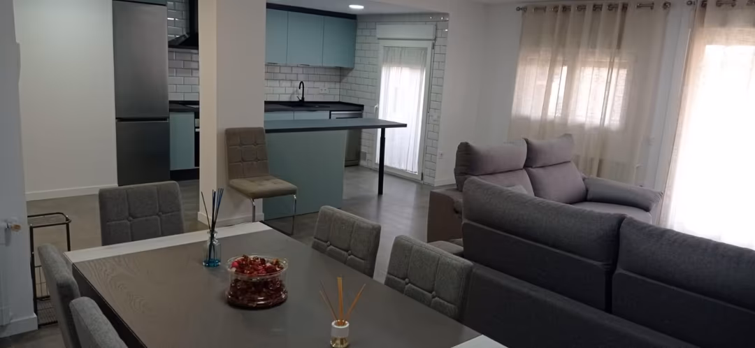Piso en  Carrer de les Tres Forques 77