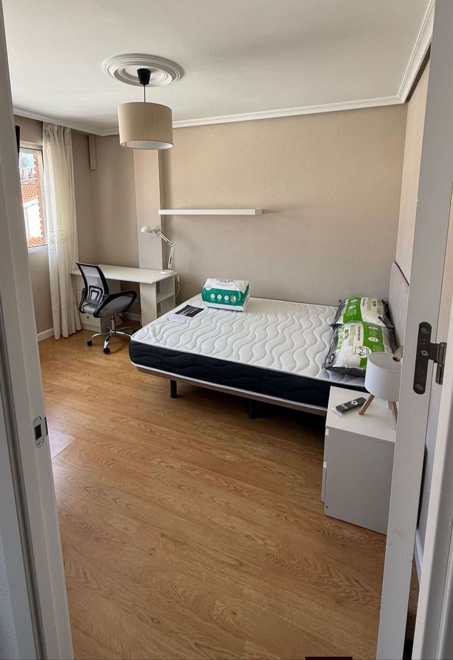 Piso en calle de Salvador Giner, 11 - Foto 4