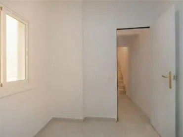 Piso en  Carrer de Rodrigo Caro 40 - Foto 8