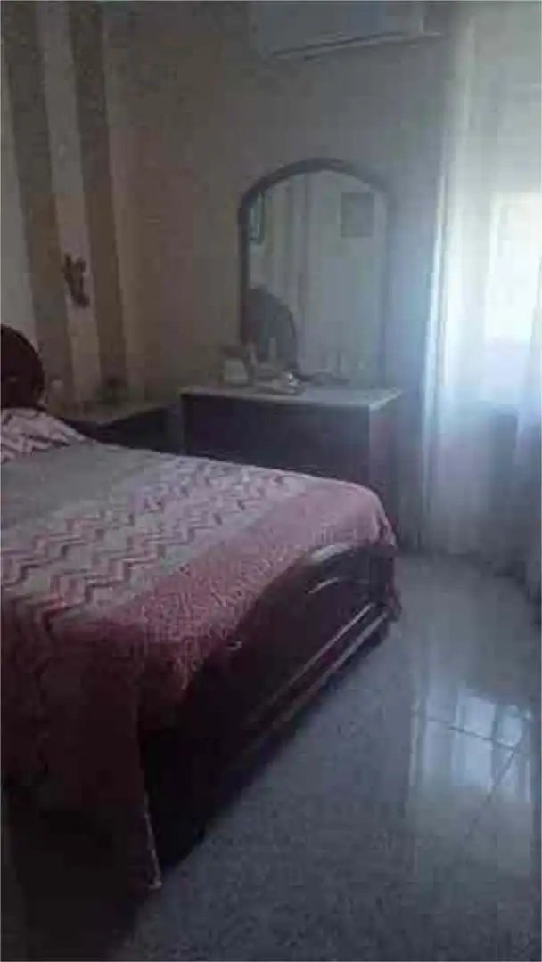 Chalet en casco antiguo - Foto 4