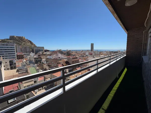 Piso en Avenida Alfonso El Sabio, 29, Mercado - Foto 1