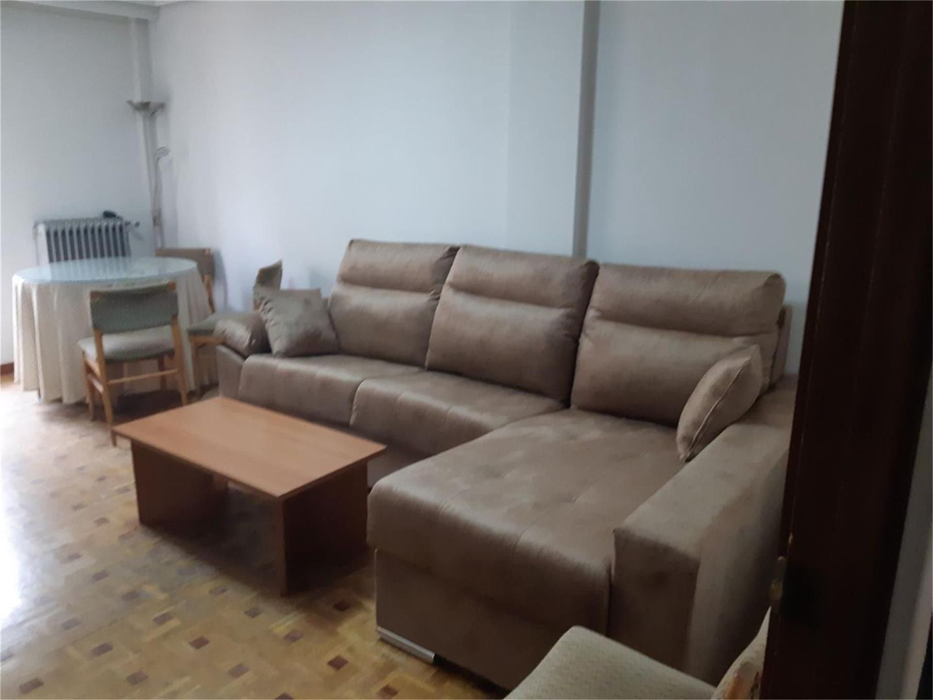 Piso en  Avenida de Villamayor 86 - Foto 11