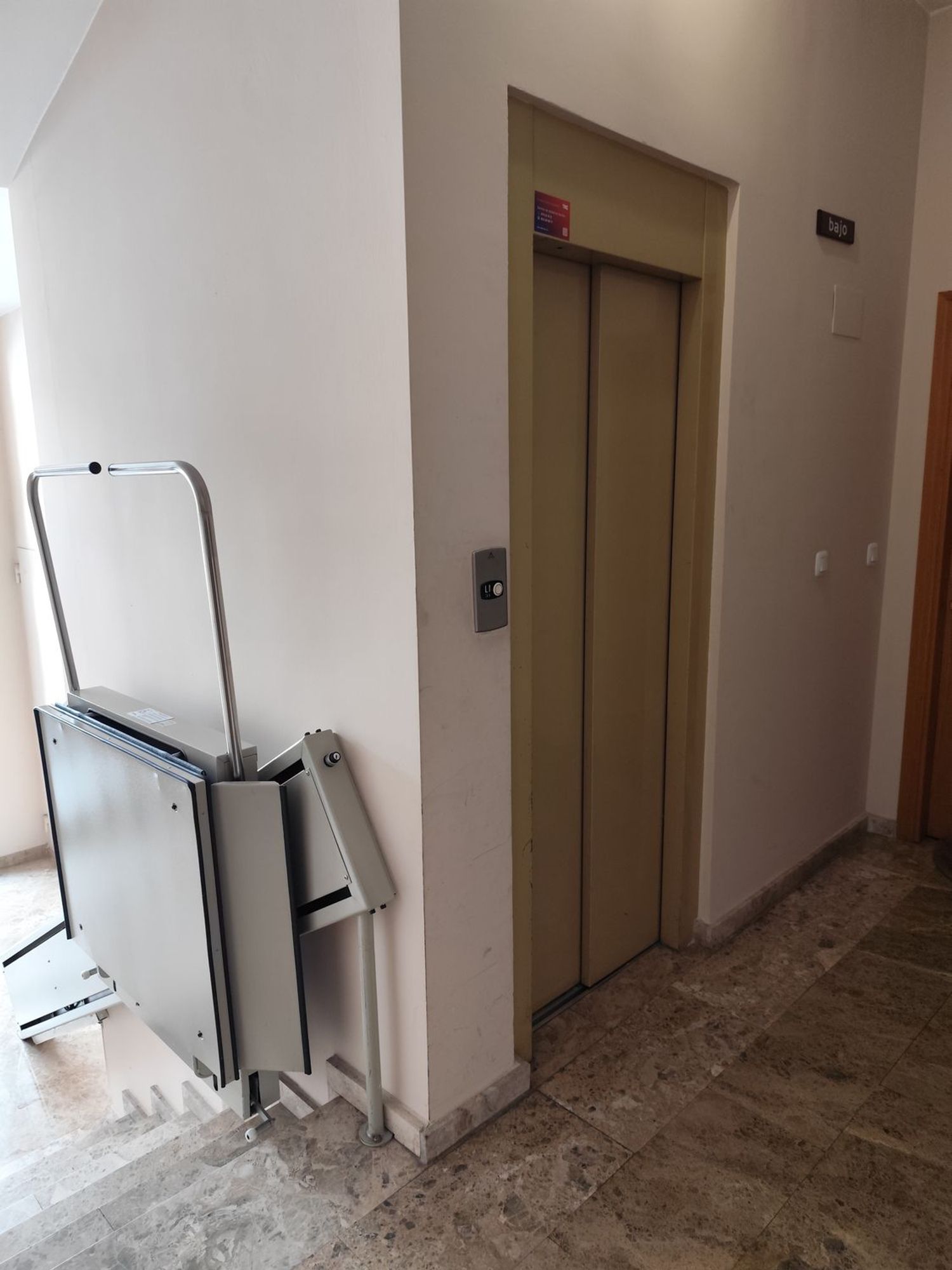 Piso en calle del Tenor Gayarre, 31 - Foto 1