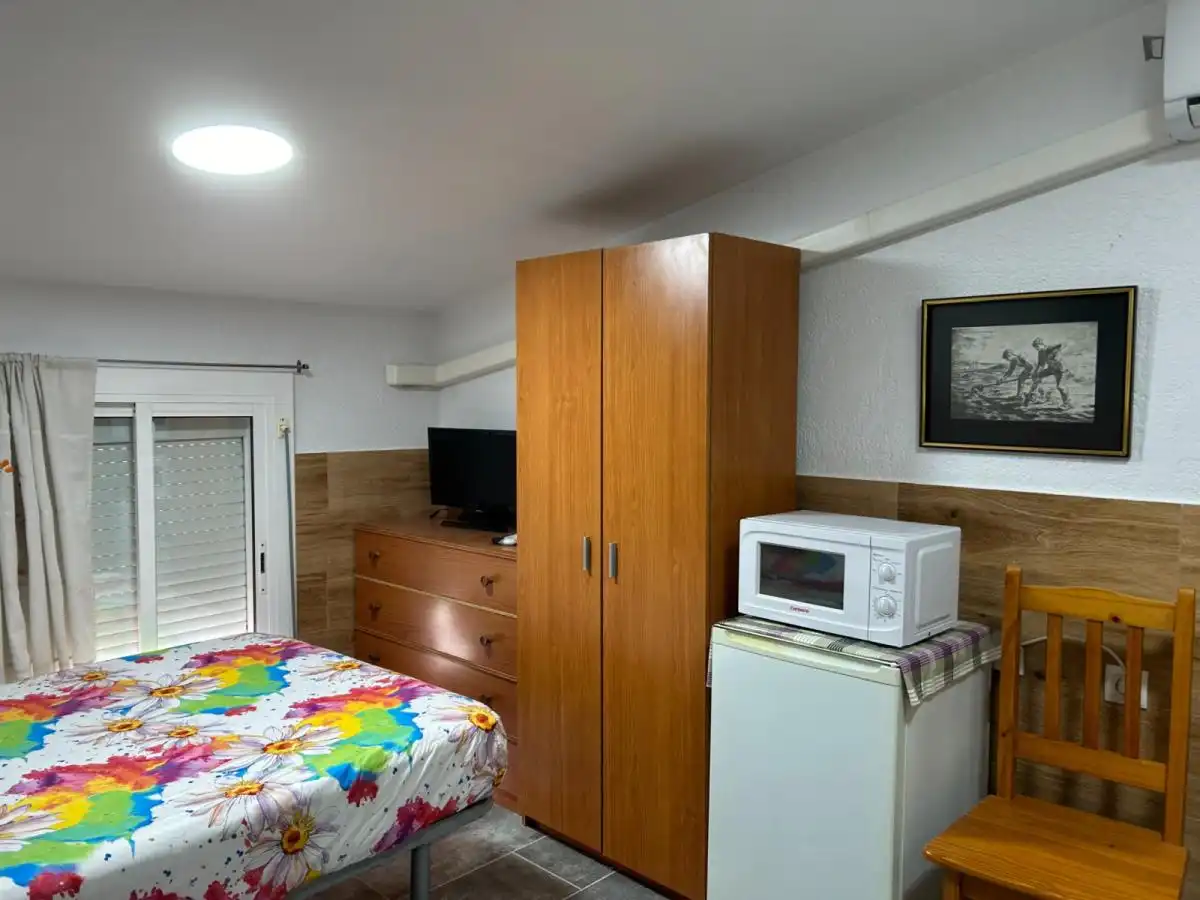 Estudio en L'Hospitalet de Llobregat - Foto 3
