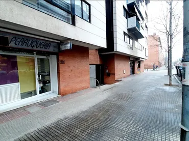 Local comercial en  Carrer de Francesc Layret 26 - Foto 7