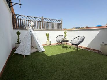 Chalet en  Calle Pino Ojeda Pintora-Poeta 4 - Foto 7